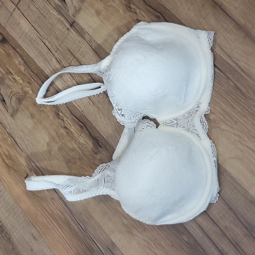 SIMONE PERELE Cream Adjustable & Criss-cross Strap Lightly Padded Bra